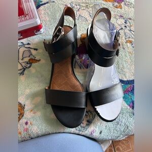 Lucky brand  sandals